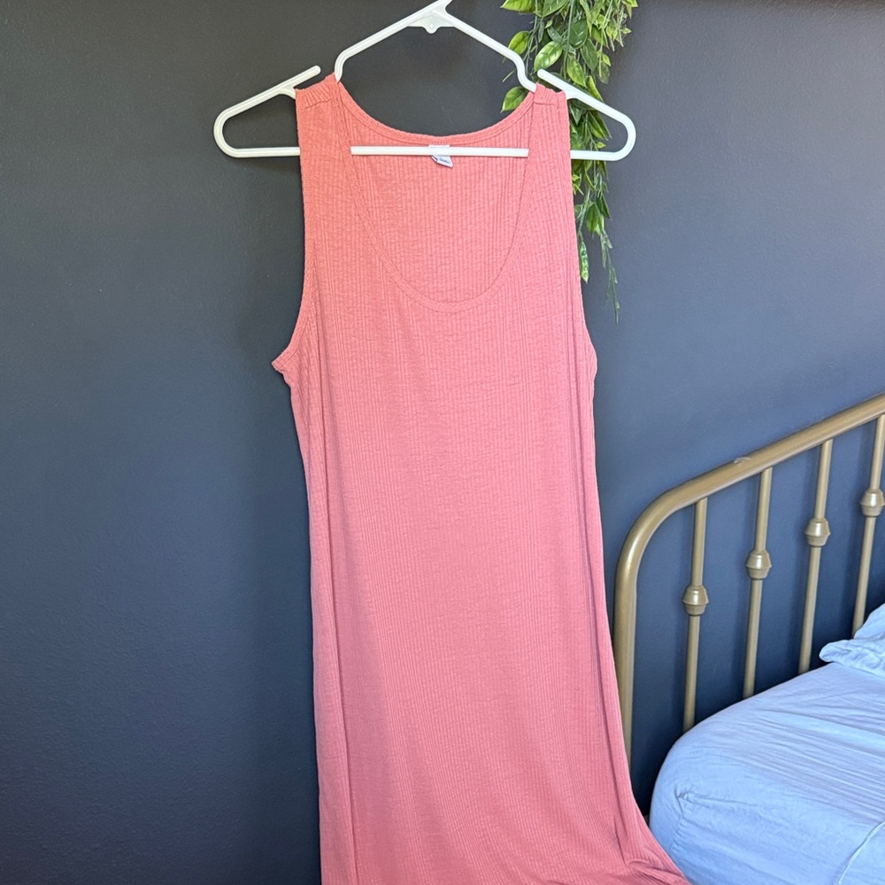 Old Navy Sleeveless Coral Maxi Dress L